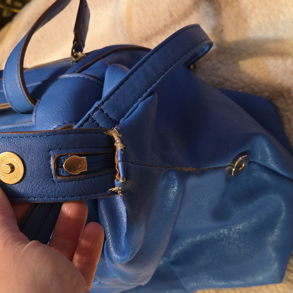 Sondra Roberts 2 Blue Leather Crossbody Satchel $300 Estimated Retail GUC - Picture 9 of 16